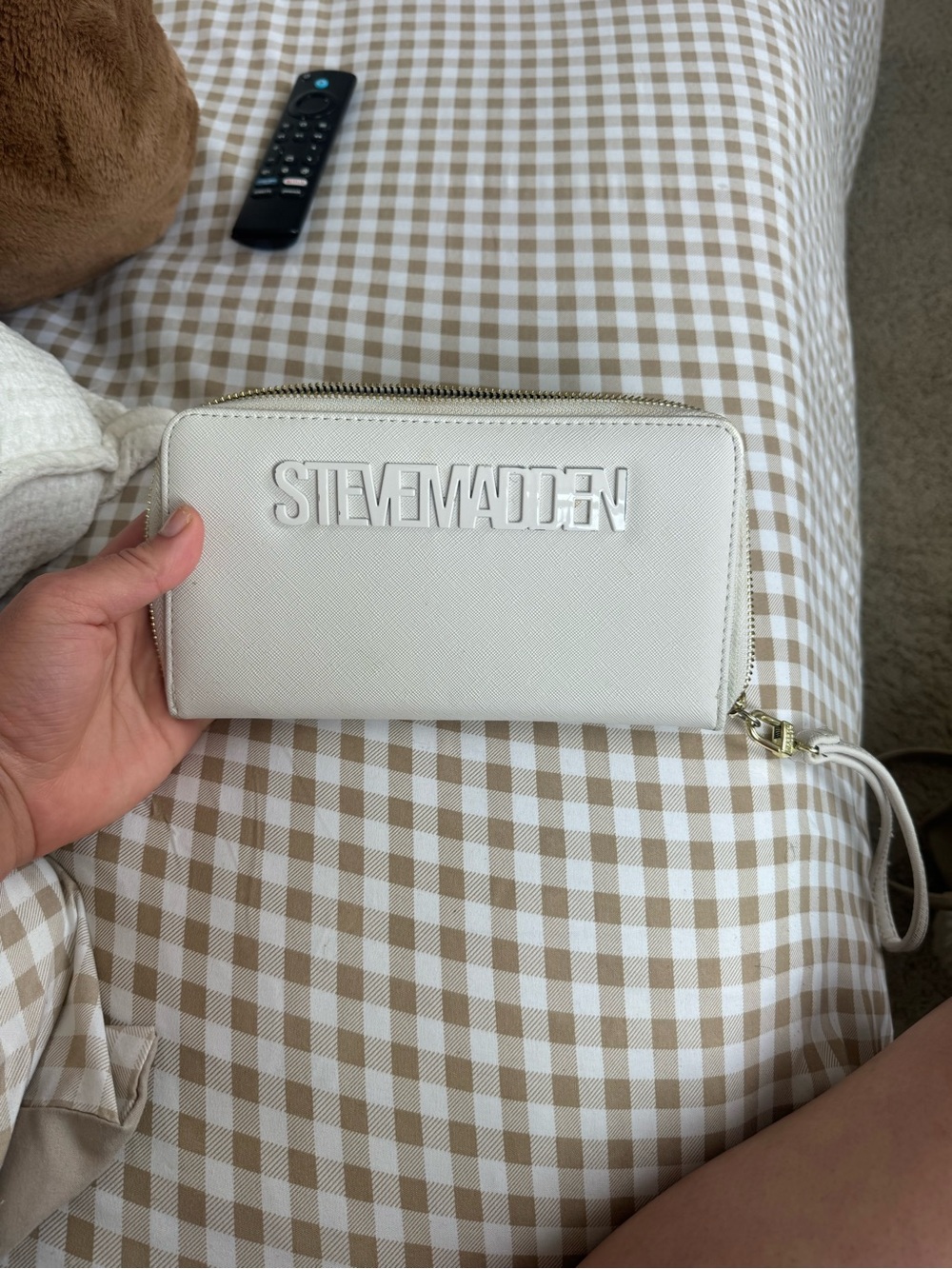 Steve Madden White Zip-Around Wristlet with Logo